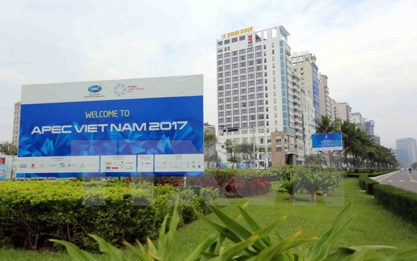 APEC 2017 - Việt Nam rộng mở vòng tay chào đón bạn bè